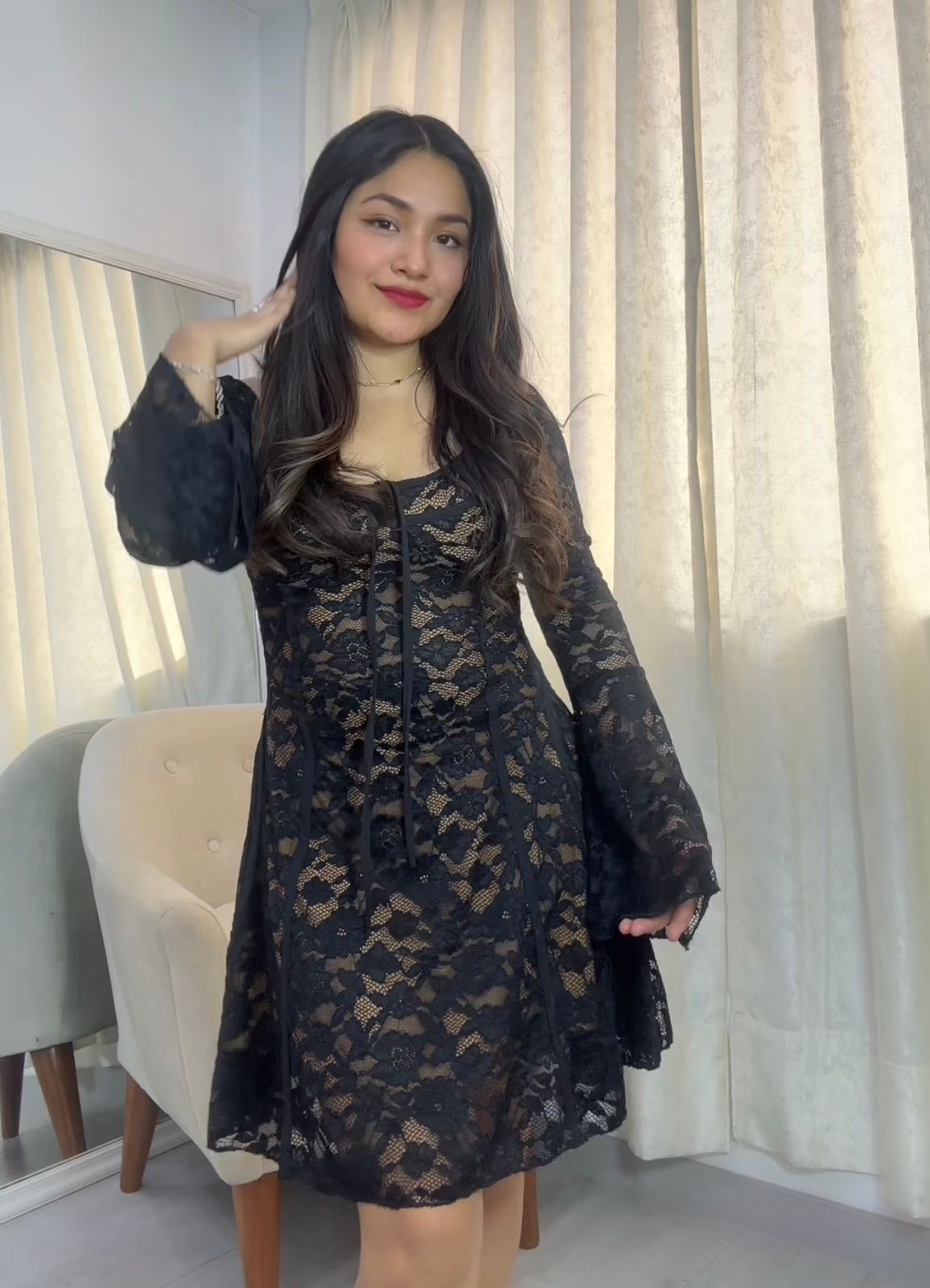 VESTIDO ENCAJE