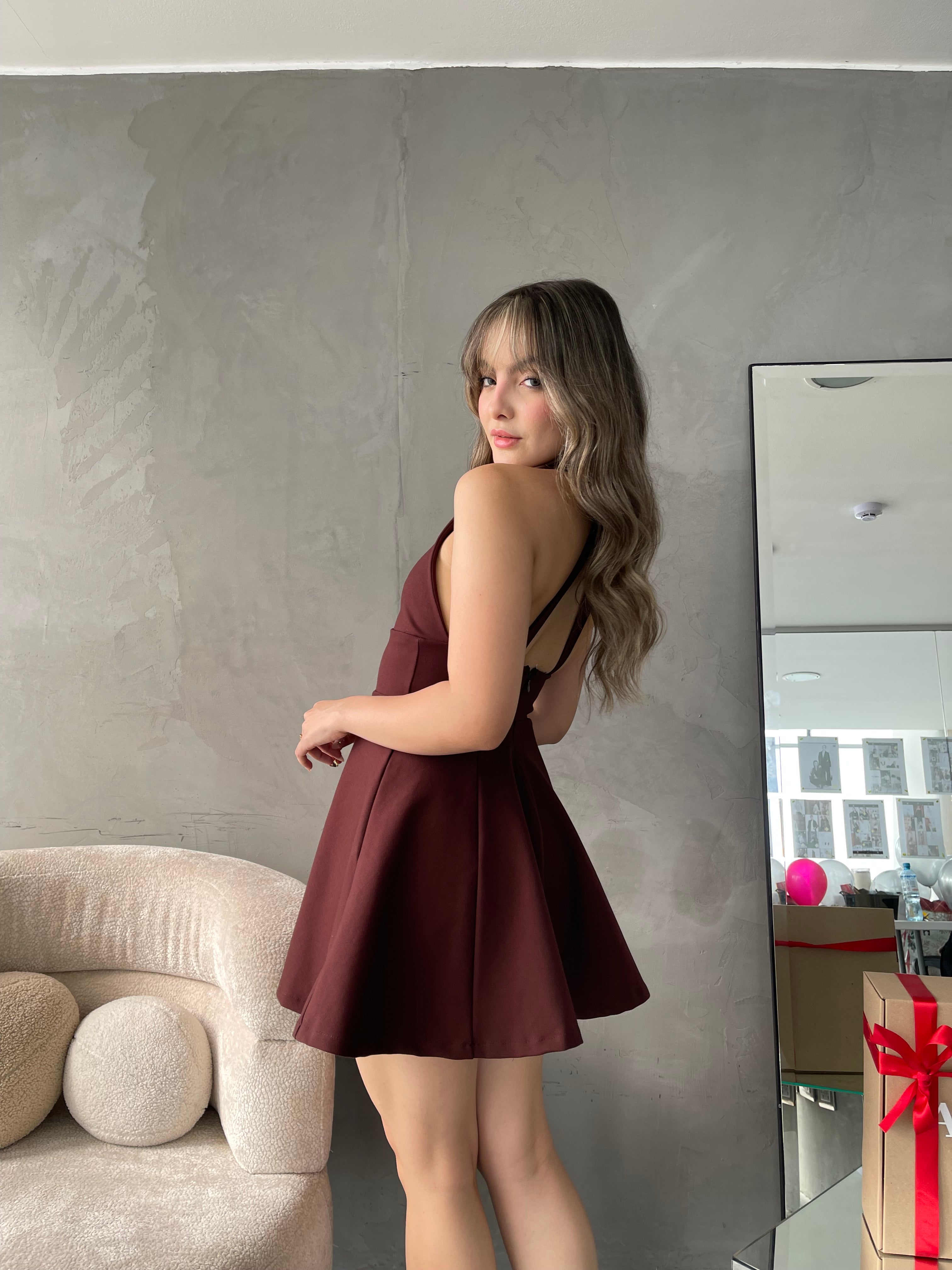 VESTIDO LISA